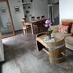 Apartment La Terrazza Di Samaino