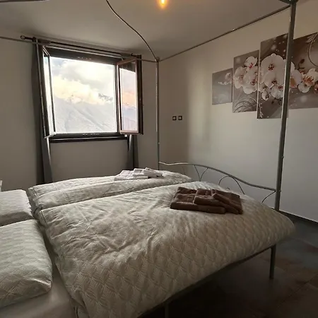 La Terrazza Di Samaino Appartement